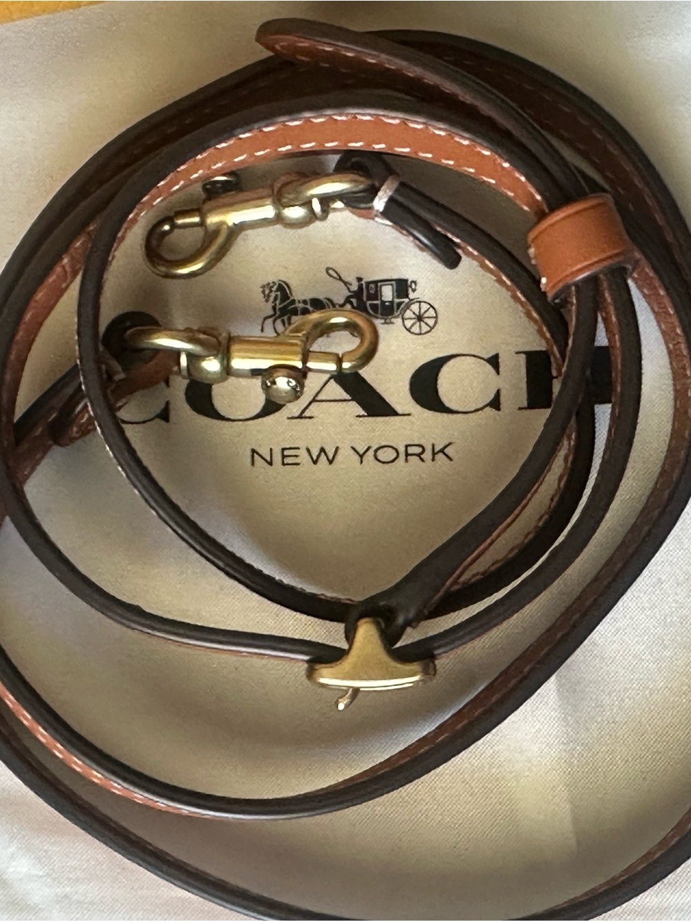 Coach  Rogue 12.  New and never worn. Strap: 21.5in - Picture 13 of 14